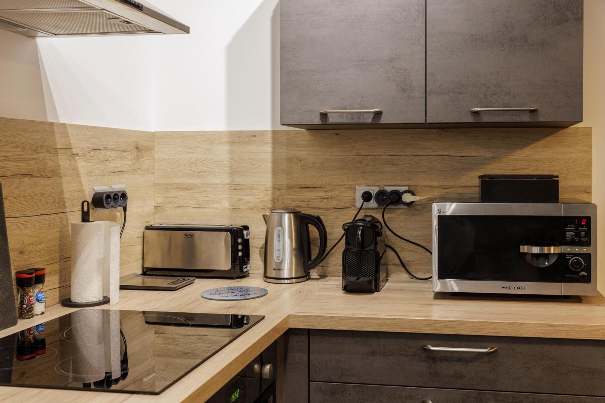 Manhattan Loft - Centre - 5 Mn A Pied Gare - Parking Prive - Patio トロワ エクステリア 写真
