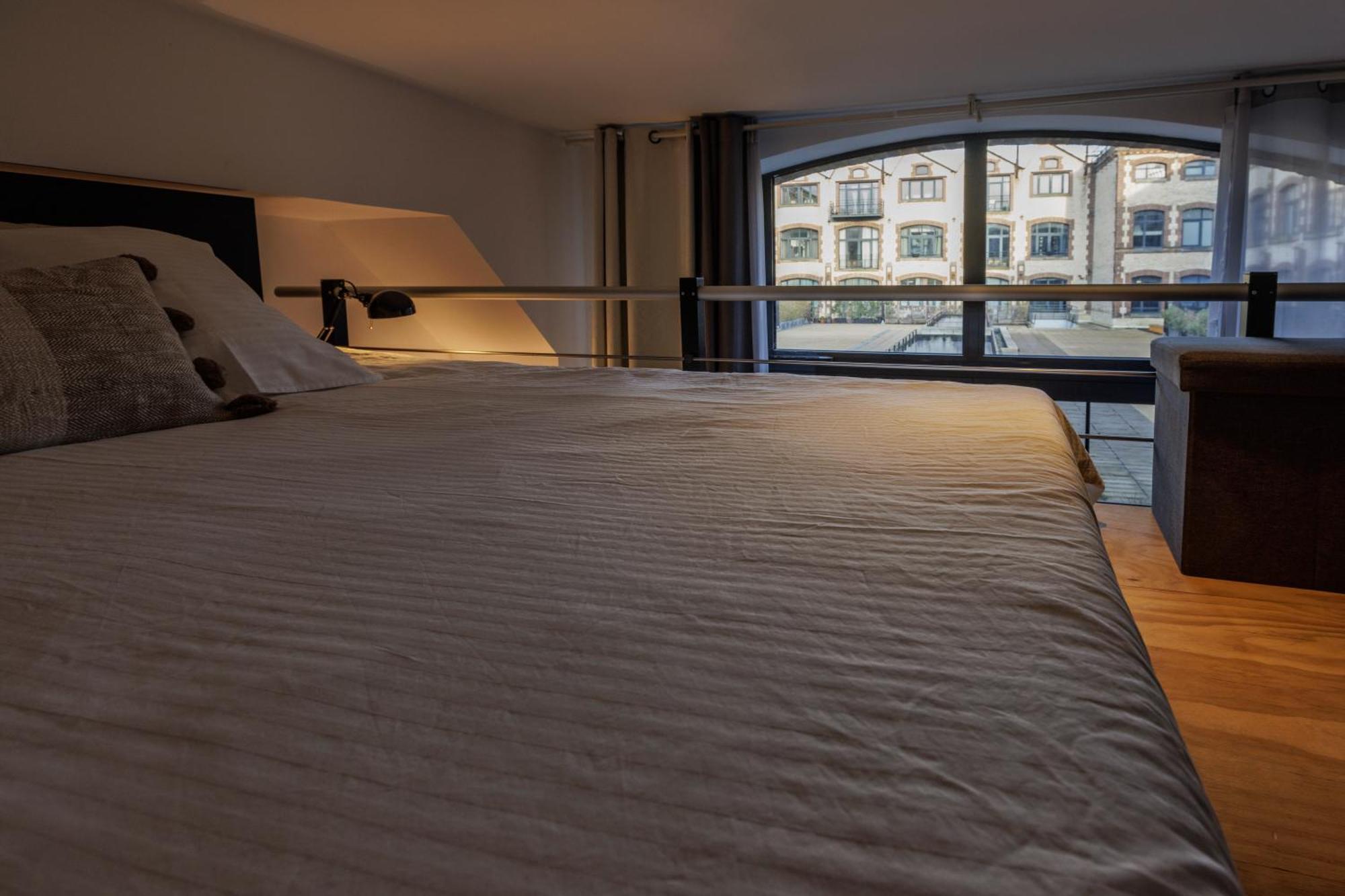 Manhattan Loft - Centre - 5 Mn A Pied Gare - Parking Prive - Patio トロワ エクステリア 写真