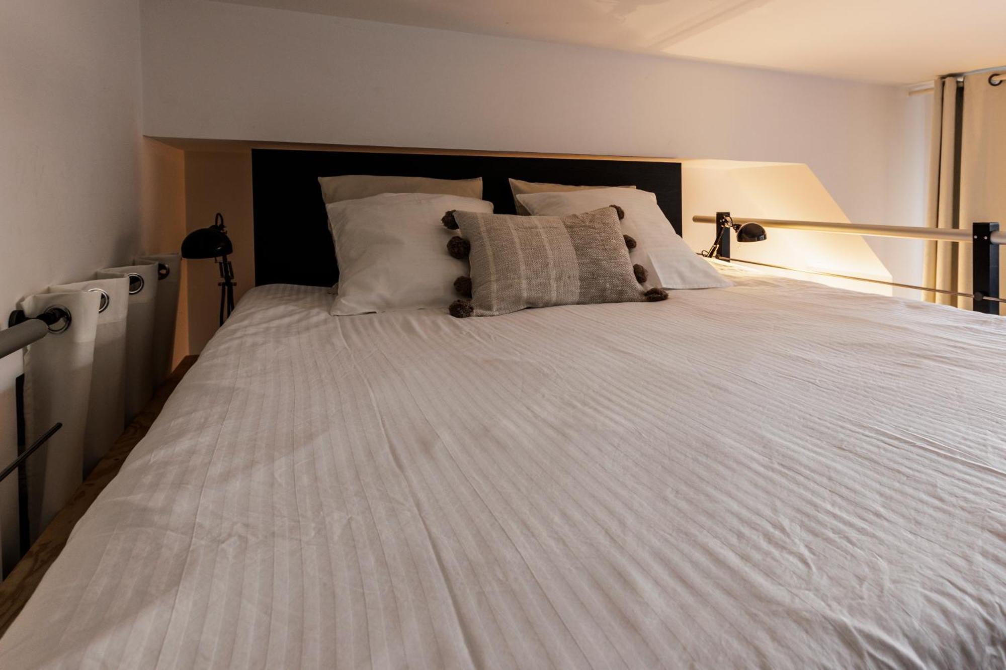 Manhattan Loft - Centre - 5 Mn A Pied Gare - Parking Prive - Patio トロワ エクステリア 写真