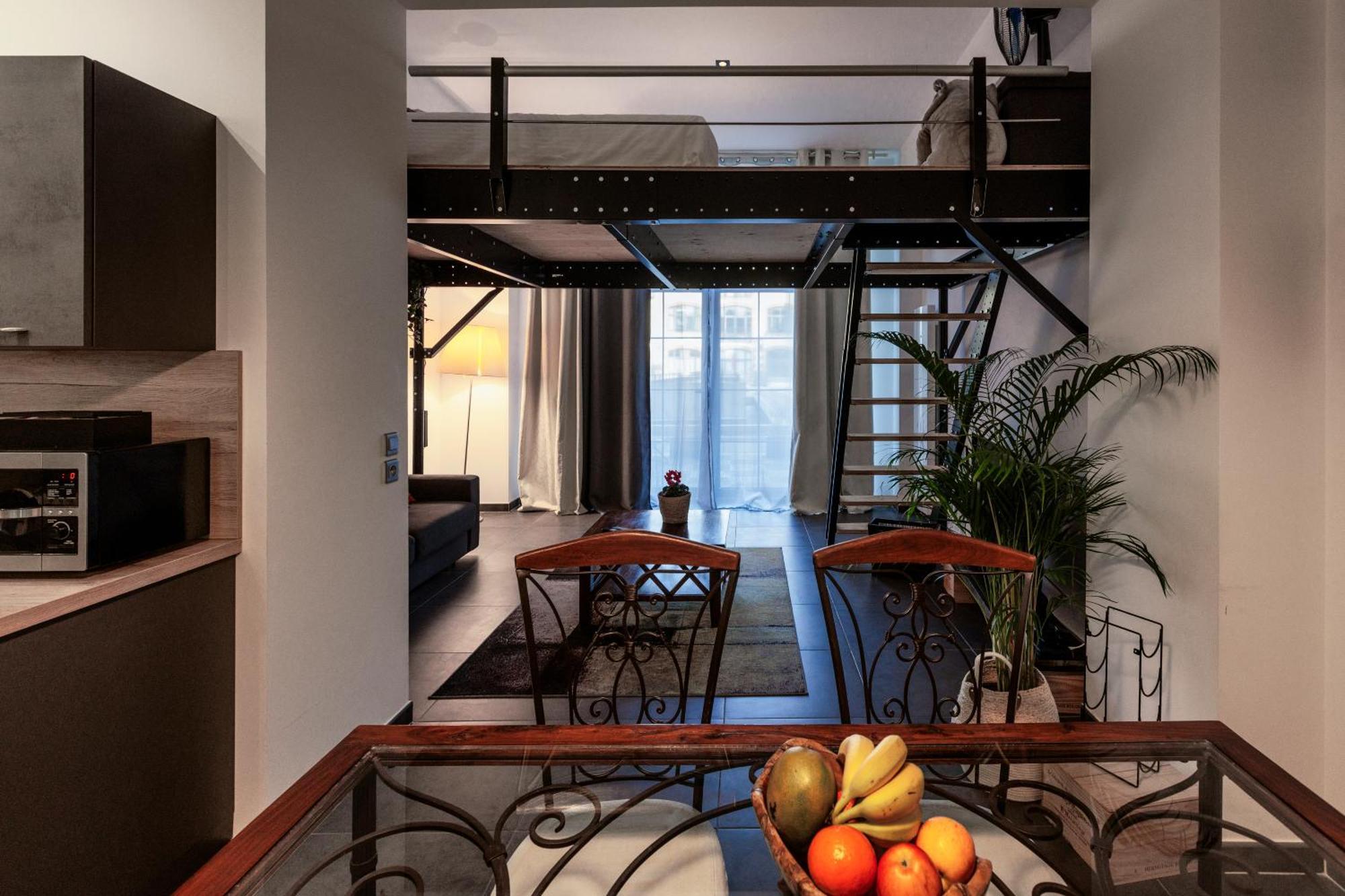 Manhattan Loft - Centre - 5 Mn A Pied Gare - Parking Prive - Patio トロワ エクステリア 写真